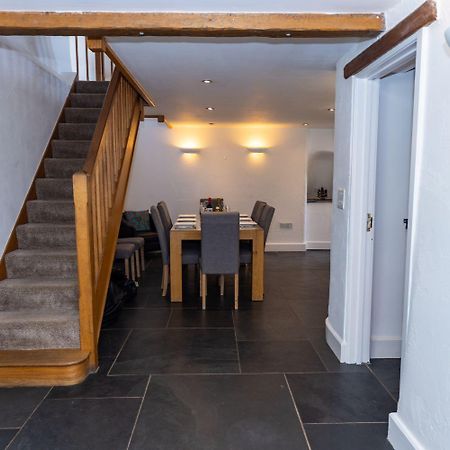 Villa Revelstoke Park House Noss Mayo Exterior foto
